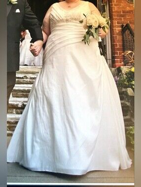 Windsor Bridal Ivory and Silver Satin Wedding Gown, Size 26W